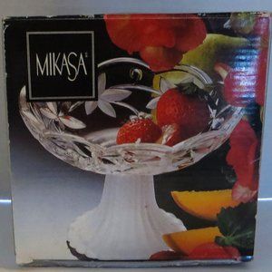 Mikasa Decorative Glass Bowl New In Box For Fruit Candy Etc Never Used